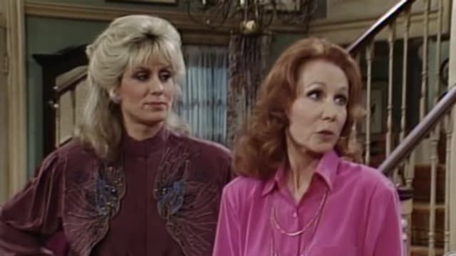 S01:E17 - Eye on Angela