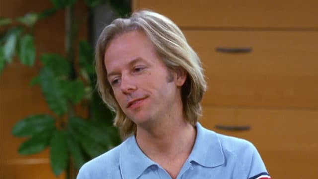 S07:E01 - Guess Who's Coming to Blush