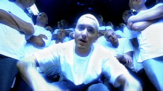 S01:E12 - Eminem