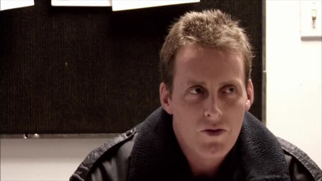 S01:E02 - Operation Clean Streets