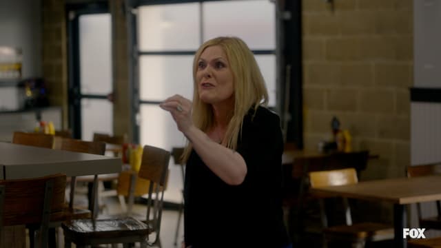 S01:E09 - Max's