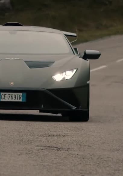 S01:E01 - Car of the Year 2021: The Year's Best Picks poster