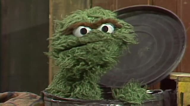 S12:E130 - Mr. Rogers Visits