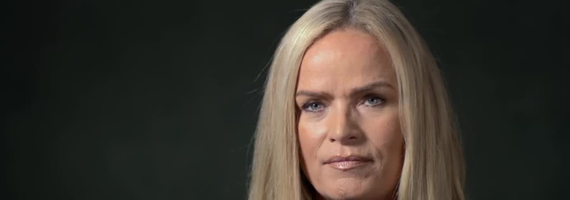 Watch Killer in Plain Sight S01:E42 - The Barefoot Killer - Free TV ...