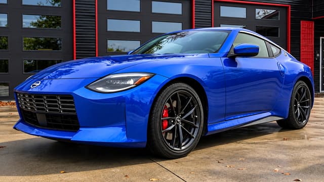 S01:E12 - Nissan Z Performance: Manual vs Automatic