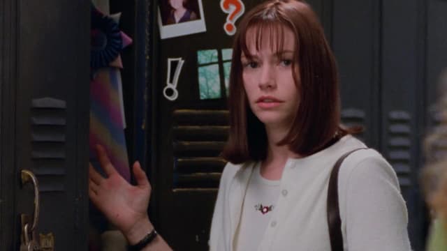 S02:E220 - S02:E20 - Reunited