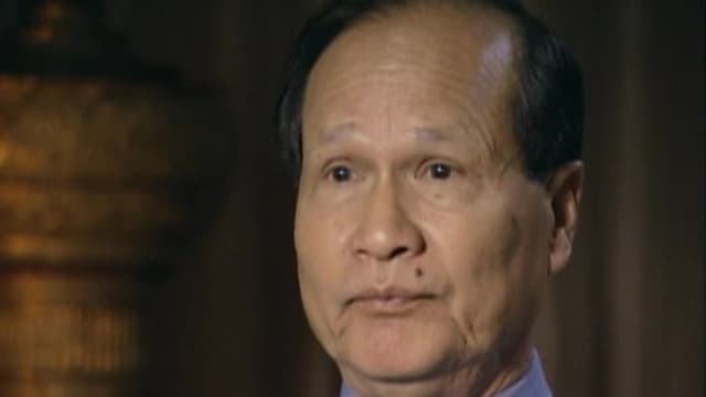 S01:E01 - La serpiente