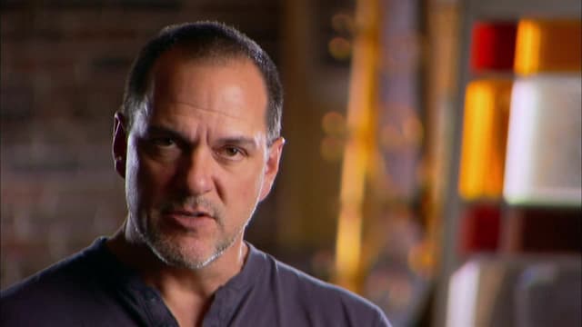 S01:E03 - Dreary Den Gets Island Vibe