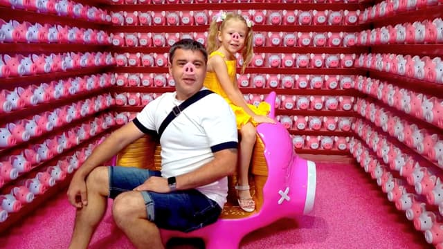 S01:E10 - ¡Nastya y papá: viajes, juguetes y aventuras de disfraces!