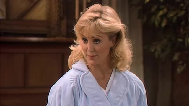 S04:E03 - Family Ties (Pt. 1)