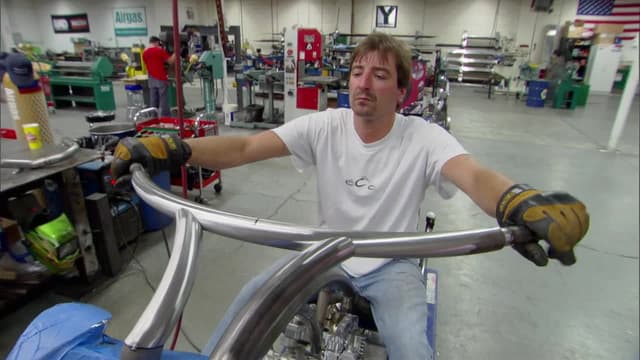 S04:E02 - LUGZ Bike (Pt. 2)