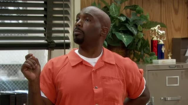 S05:E01 - Charlie and the Temper of Doom