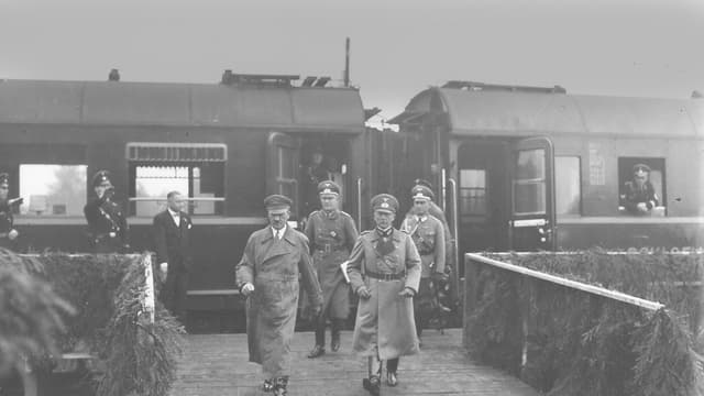 S01:E10 - Hitler's Dangerous Train Journey
