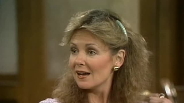 S07:E11 - The Not-So-Silent Partner