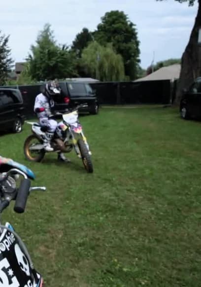 S01:E10 - The Challenge | Motorbikes in Switzerland poster