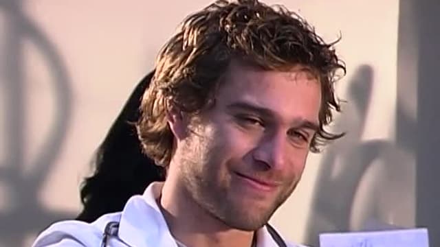 S01:E12 - Una sorpresa para Carmen