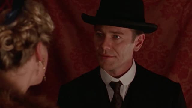 S01:E03 - Under the Dragon's Tail