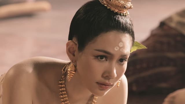 S01:E02 - The King's Consort