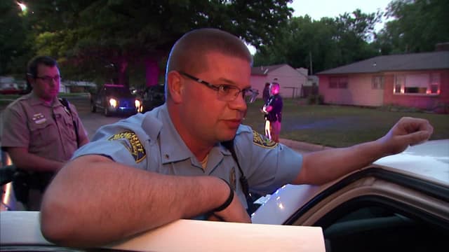 S31:E14 - Perfect Strangers