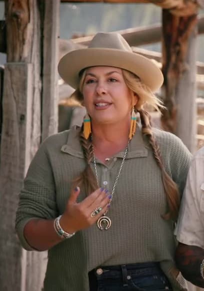 S01:E07 - Rustic Ranch Meets Desert Home poster