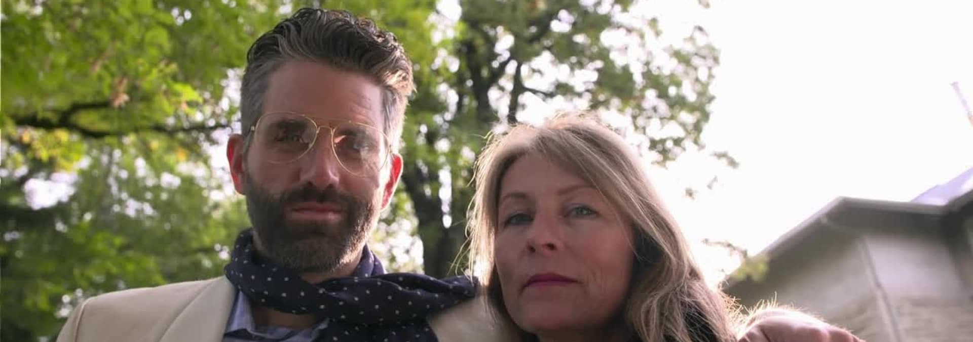 Watch Killer in Plain Sight S01:E32 - Luxury, Jealousy and Murder ...