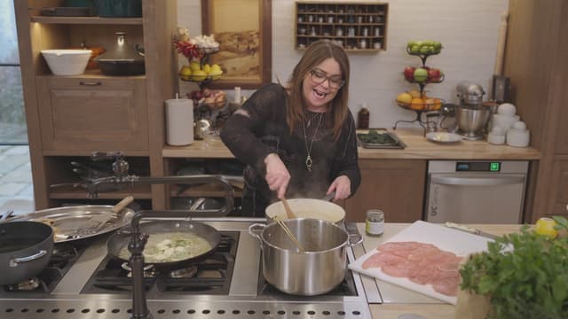 S01:E02 - Chicken Piccata and Lemon Risotto