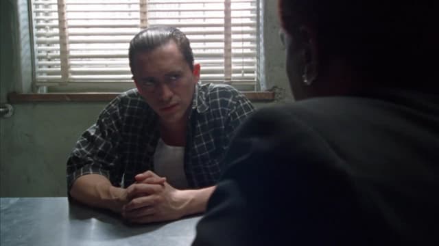 S06:E07 - Exiled