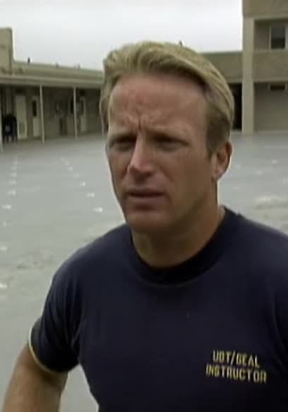 S01:E04 - Navy SEALs: Hell Week poster