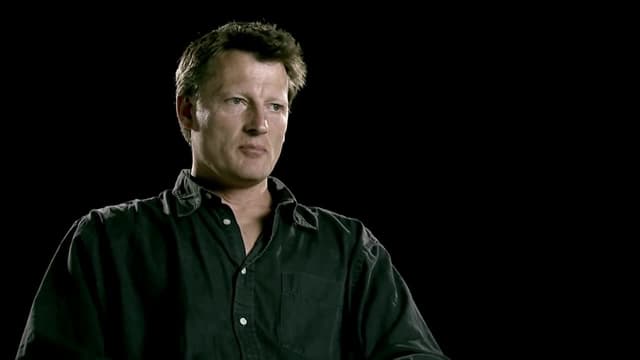 S04:E07 - Alone in the Amazon