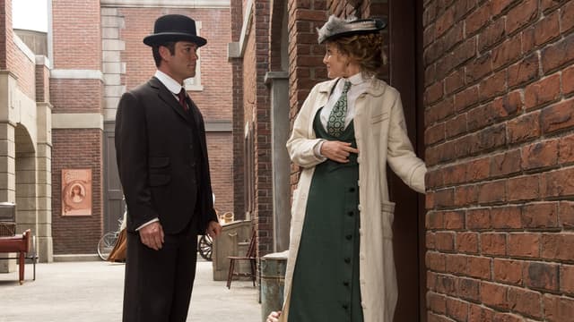 S10:E07 - Painted Ladies