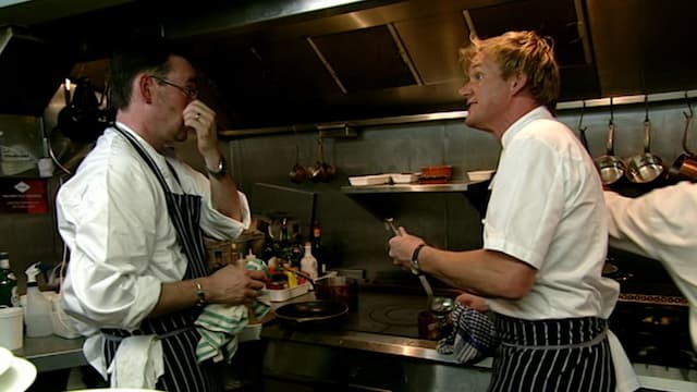 S03:E02 - The Fenwick Arms