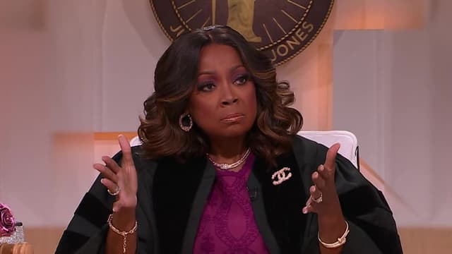 S26:E98 - Train Wreck