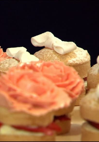 S02:E02 - Sponge Cake poster