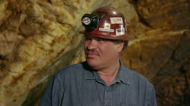 S01:E04 - Poor Man's Mine