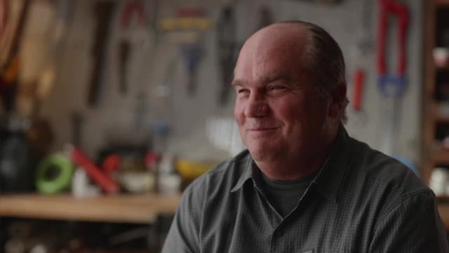 S20:E18 - Porch Column, Smart Thermostats