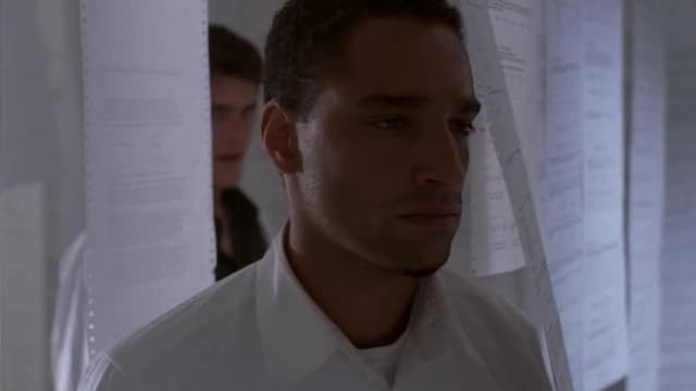 S01:E16 - Wave of the Future