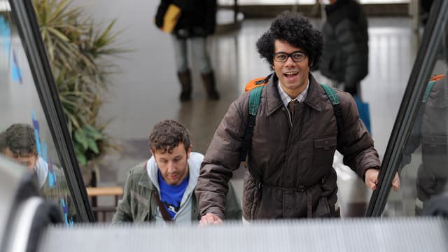 S04:E03 - Something Happened