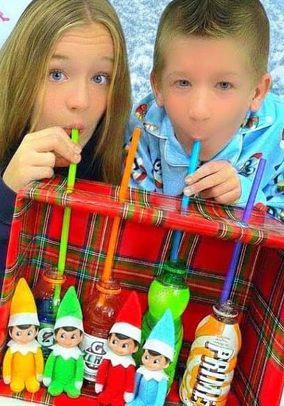 S01:E13 - Elf on the Shelf Week 4 - We Touch Our Elves! poster