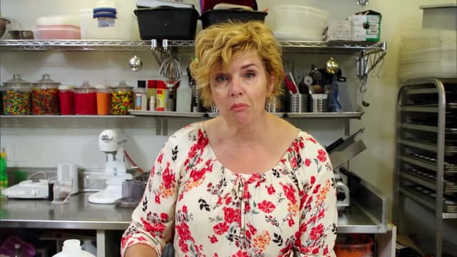 S01:E04 - Slam-Dunking Santa