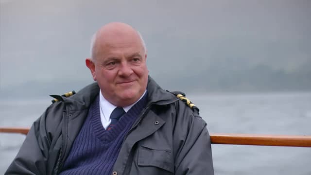 S01:E02 - The Lakes