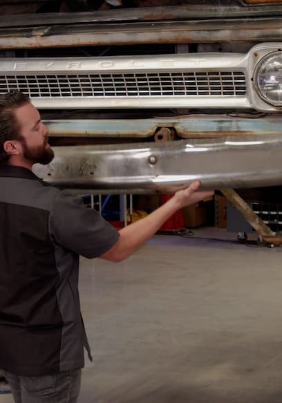 S01:E02 - 65 Chevy C10 Teardown poster