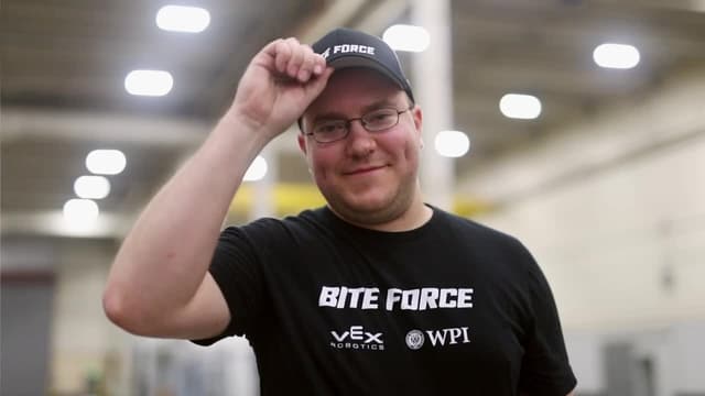 S04:E10 - Flips, Fires, and Flinches