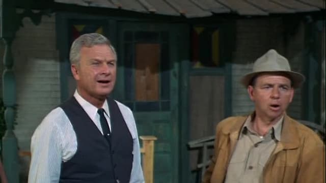 S01:E07 - Neighborliness