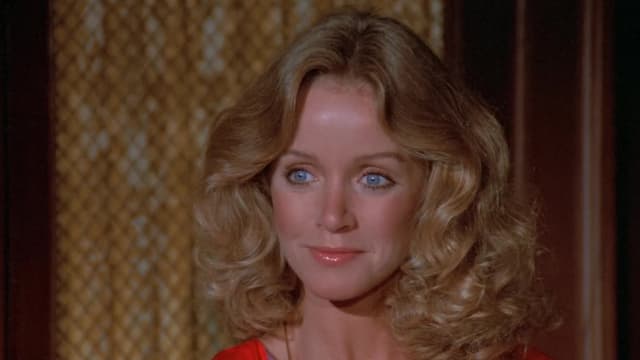 S03:E09 - The Boss / The Chain Gang