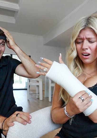 S01:E15 - An Unexpected Injury Leaves Us Hoping Mariah's Wrist Isn't Seriously Hurt poster