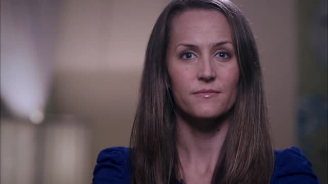 S02:E02 - Mommie Dearest & Forbidden Love