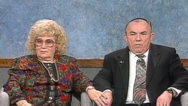 S02:E16 - 216: Television Reunion; Finding My Beshert; Internet Angels;