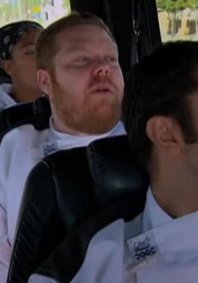 S12:E17 - 6 Chefs Compete poster