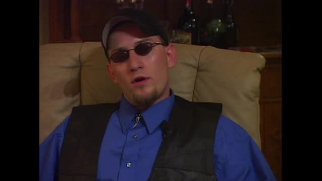 S01:E22 - Home Invasion