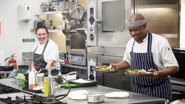 S12:E02 - London and South East Fish